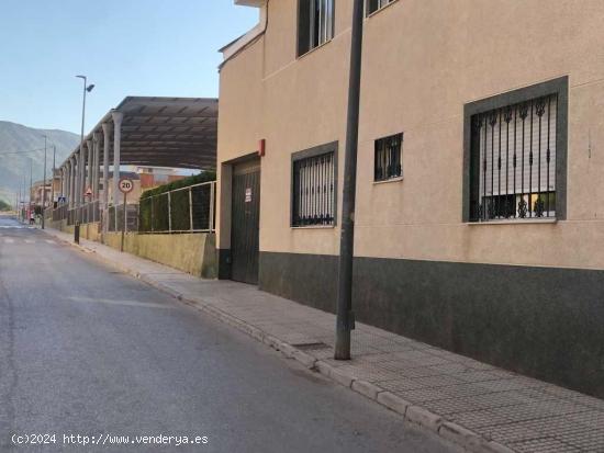 Venta 2 Plazas de Garaje ECONOMICAS sitas en la ESTACION DE BLANCA. - MURCIA