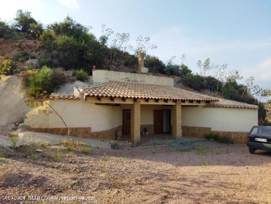 Casa cueva con terreno en Los Colorados, Puerto Lumbreras-Murcia - MURCIA