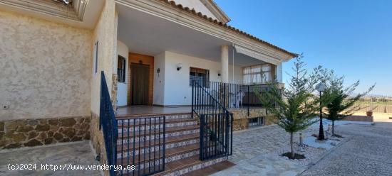 Casa o chalet independiente en zona almenara - MURCIA