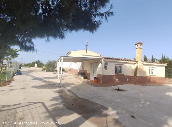 Villa en Lorca - Zona La Escucha - MURCIA