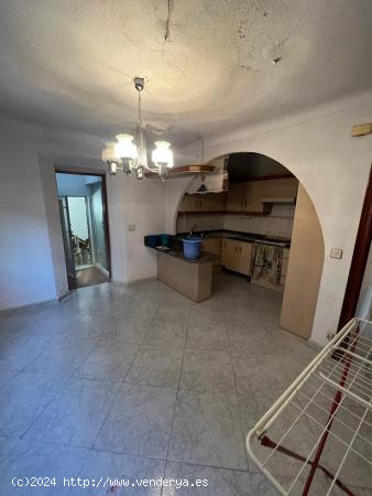 CASA Y BAJO COMERCIAL EN PUERTO LUMBRERAS! - MURCIA