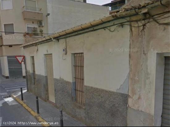  VENTA DE CASA PARA REFORMAR O SOLAR PARA EDIFICAR - ALICANTE 