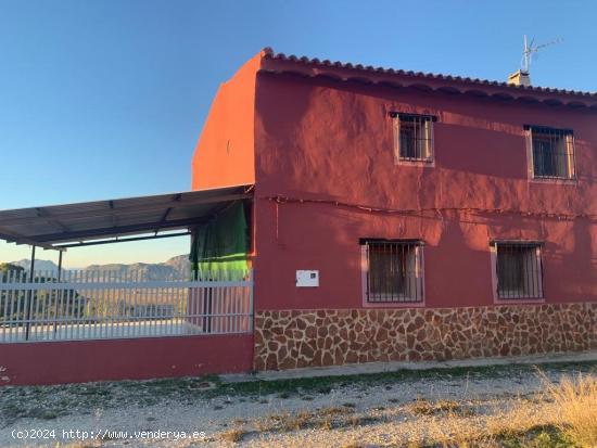  CASA CON TERRENO EN EL VALLE DE RICOTE - MURCIA 