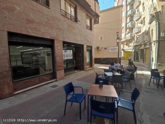 LOCAL EN PRIMERO DE MAYO. 85.000-€ ALQUILER 450€ - ALICANTE