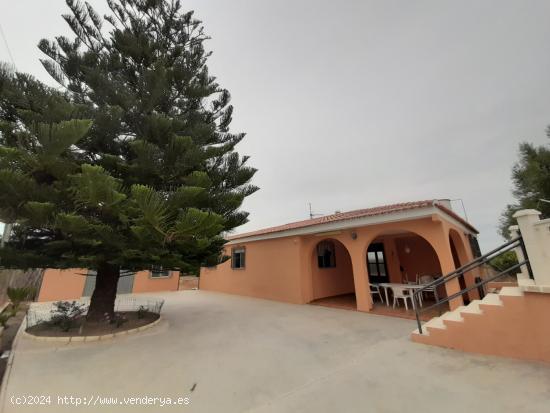 Chalet en venta en Els Tolls de Benicull - VALENCIA