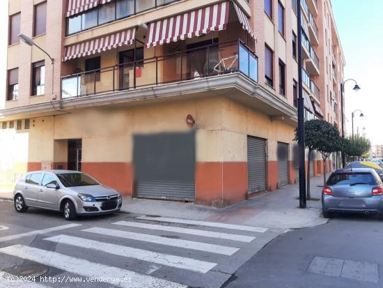 LOCAL DE 530 M2 DIVISIBLE EN VARIOS LOCALES - VALENCIA