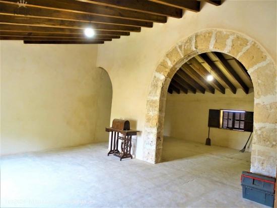 CASA DE PUEBLO BINISSALEM.395 M2 CONSTR. 80 M2 TERRAZA. GARAJE - BALEARES