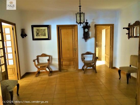 PISO CÉNTRICO EN INCA. 165 M2 CONSTR. 3 HAB. 2 BAÑOS. 199.000 € - BALEARES