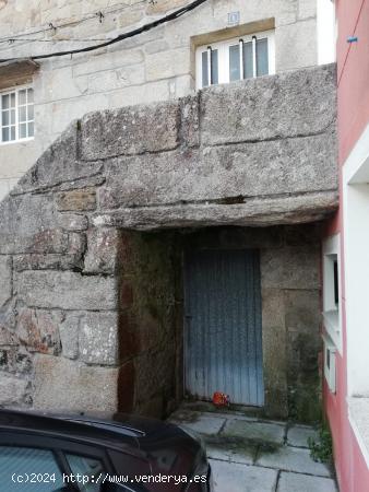 Se vende casa en Rehabilitación en centro de Laxe - A CORUÑA