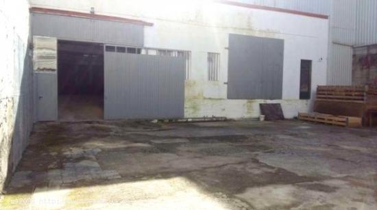 Se alquila nave industrial en centro de Carballo - A CORUÑA