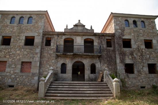 Gran Pazo en Abegondo, Zona Cecebre - A CORUÑA