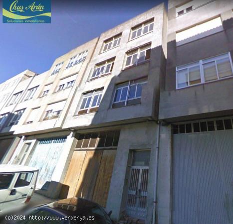 Edificio de bajo y tres alturas en Rúa Xeranios - A CORUÑA