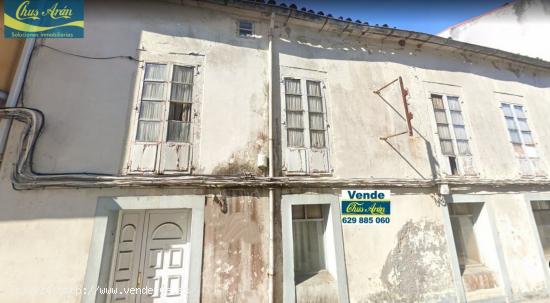  Casa en el centro de Carballo a cincuenta metros de la plaza de Galicia - A CORUÑA 