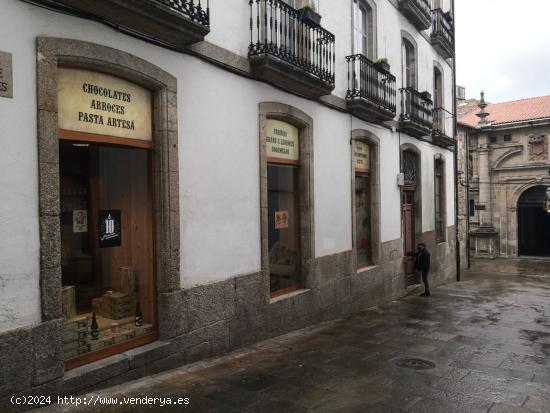 Edificio en Zona Vieja de Santiago - Rúa Do Preguntoiro - A CORUÑA