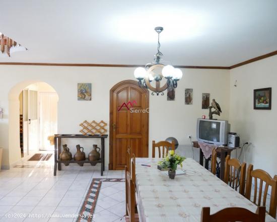 VENTA AMPLIA CASA PRADO DEL REY - CADIZ