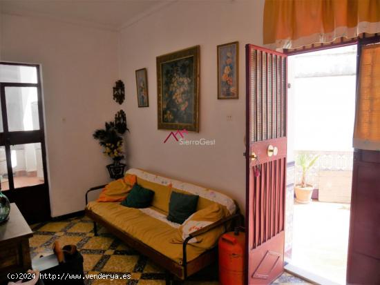 VENTA PISO BDA ANDALUCIA - CADIZ