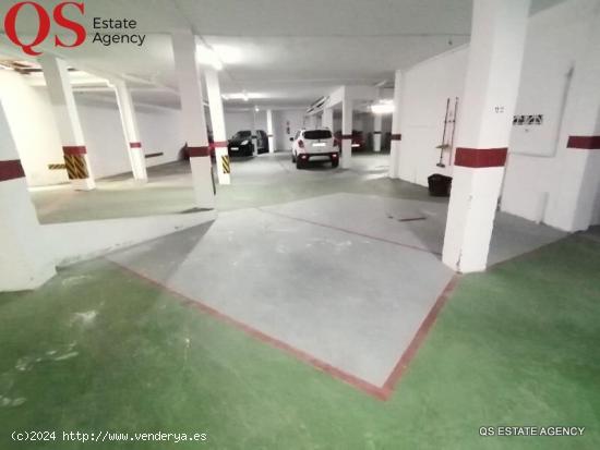 Lote de cinco plazas de parking al centro de Cunit - TARRAGONA