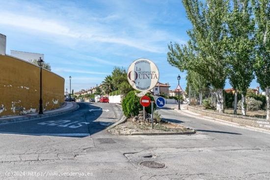  Parcela para Uso Industrial - GRANADA 