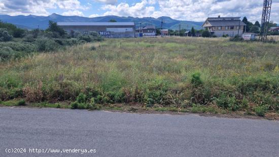 SE VENDE TERRENO RUSTICO FRANTE A LA ITV DE PONFERRADA. - LEON