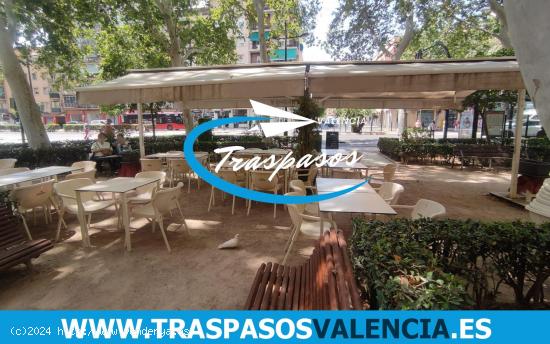 BAR RESTAURANTE CON GRAN TERRAZA EN TRASPASO EN ZONA ZAIDIA, VALENCIA. - VALENCIA