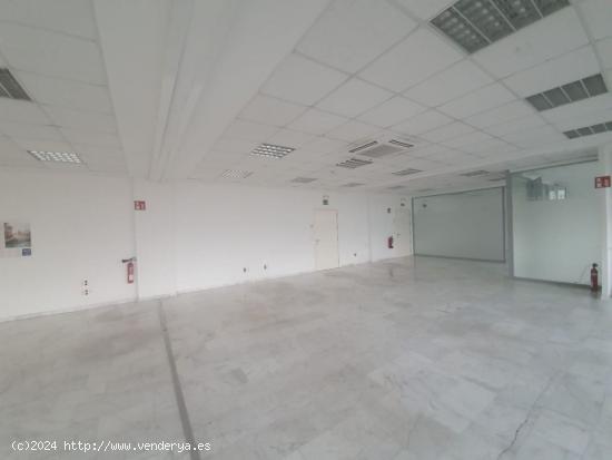 OFICINA DISPONIBLE ZONA SANTA JUSTA-AEROPUERTO - SEVILLA