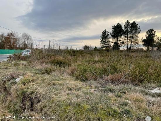 TERRENO AMPLIO PARA GALPÓN - ORENSE