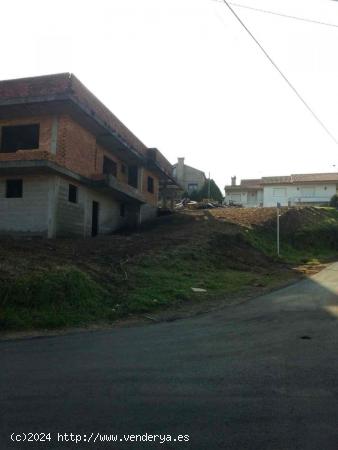 TERRENO CON PROYECTO EN HERVILLE - PONTEVEDRA