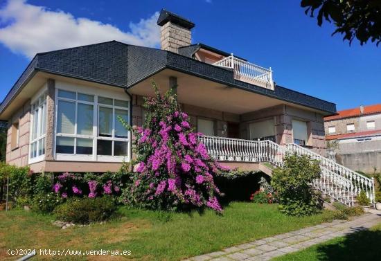 Oportunidad de Chalet para vivir en Zona Ribeira Sacra.  Luintra - ORENSE