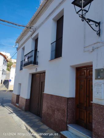 Se Vende en Riogordo - MALAGA