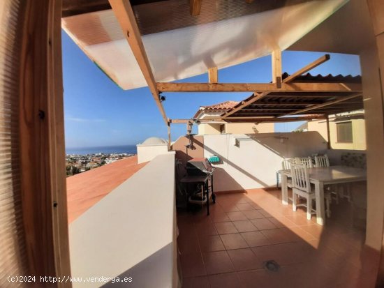 Chalet adosado en Mirador Del Roque El Madroñal con vistas al mar