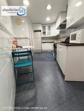 Alquilofacil-murcia alquila este estupendo piso en el barrio del carmen en 800€