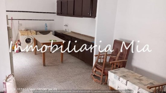 EN VENTA CASA A REFORMAR BUENA ZONA PUERTO LUMBRERAS