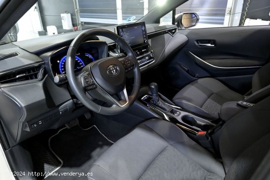 Toyota Corolla   1.8 125H ACTIVE TECH ECVT - 