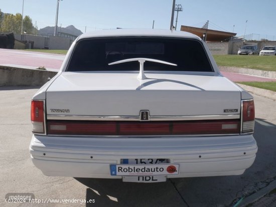 Lincoln Town car Limusina de 1992 con 23.474 Km por 12.000 EUR. en Madrid