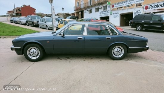 Jaguar XJ6 sovereign 3.2 de 1993 con 174.298 Km por 8.000 EUR. en Madrid