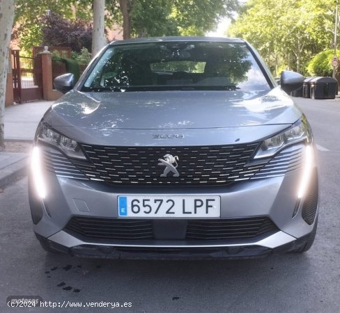 Peugeot 3008 Plug-in Hybrid 1.5 bLUEHDI 96KW 130CV S S ACTIVE PACK de 2021 con 132.000 Km por 22.800