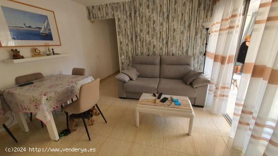 APARTAMENTO EN VENTA  DE 1 DORMITORIO EN LA PLAYA DE LEVANTE - ALICANTE