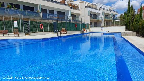 APARTAMENTO RODEADO DE CAMPOS DE GOLF. - ALICANTE