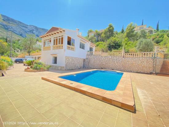 Chalet con vistas al mar - ALICANTE