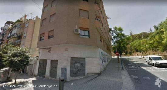  LOCAL COMERCIAL EN ALICANTE - ALICANTE 