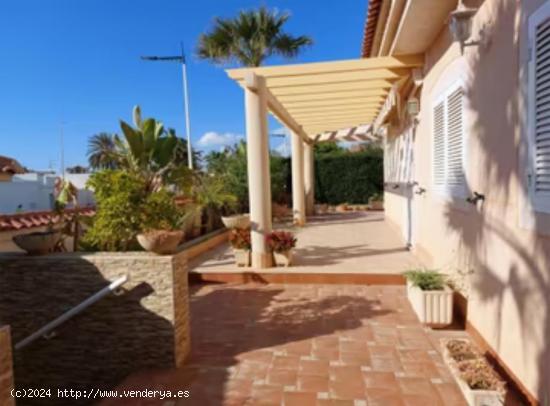 BONITO CHALET EL PLAYA GRANDE CASTELLAR - MURCIA