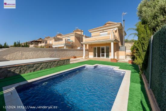  IMPRESIONANTE CHALET EN CAMPO DE GOLF DE OTURA, CON INCREÍBLES VISTAS LISTO PARA VIVIR¡¡ - GRANAD 