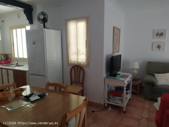  VIVIENDA EN ALQUILER EN JULIO EN ROTA - CADIZ 