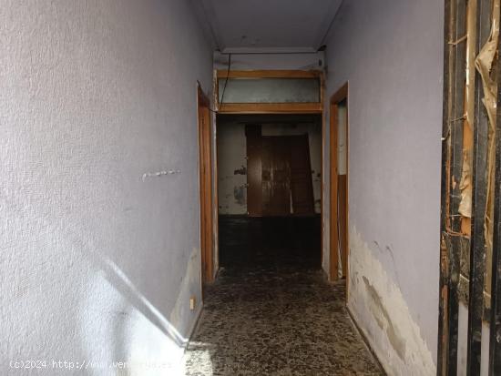 OPORTUNIDAD , SE VENDE CASA EN CALLE SAN ANTONIO - MURCIA