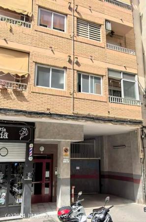 Se vende magnifica plaza de garaje en pleno centro de Murcia, barrio del Carmen. - MURCIA