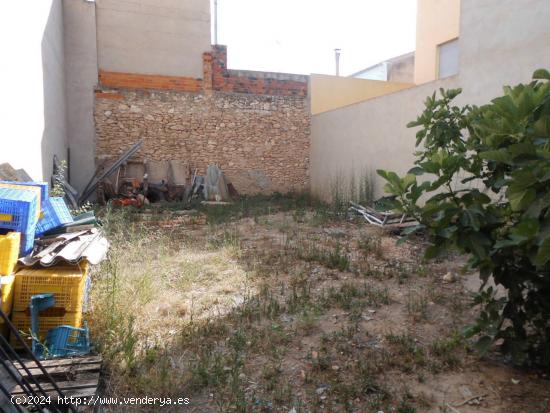 Se Vende en Almansa - ALBACETE