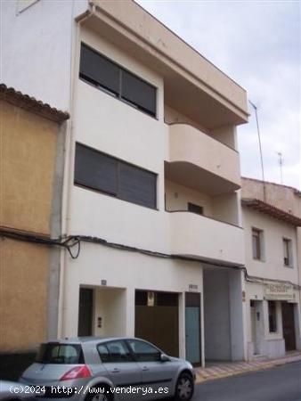 Se Vende en Almansa - ALBACETE