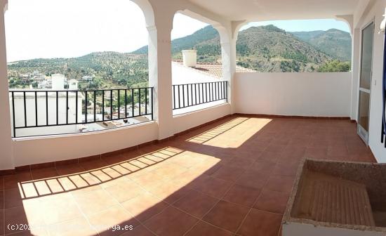  Se Vende en Tolox - MALAGA 