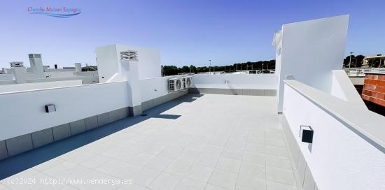 RESIDENCIAL DE OBRA NUEVA DE VILLAS PAREADAS EN SAN PEDRO DEL PINATAR - MURCIA