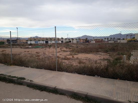  SOLAR INDUSTRIAL POLIGONO MOS DEL BOU - ALICANTE 